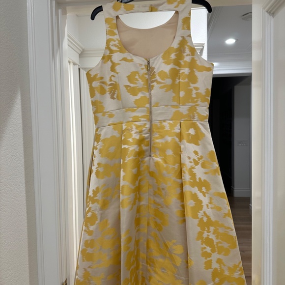 Cocktail dress - Picture 2 of 3